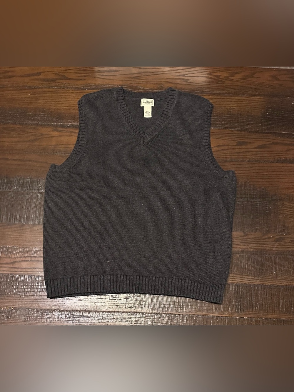 LL Bean Men’s Gray Sweater Vest Size Regular Large